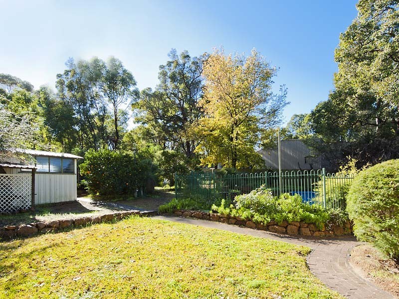 51 Marnie Road, Glen Forrest WA 6071