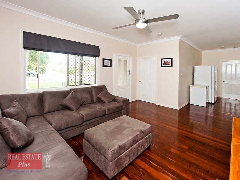 39 Koolgoo Way, Koongamia WA 6056