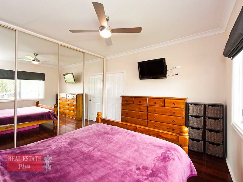 39 Koolgoo Way, Koongamia WA 6056