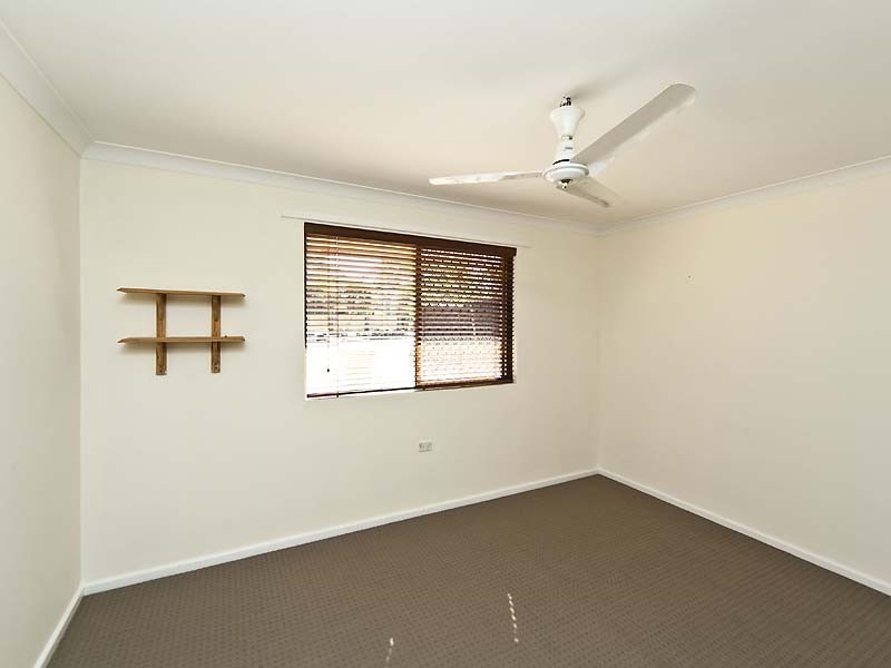 32 Mallow Way, Forrestfield WA 6058