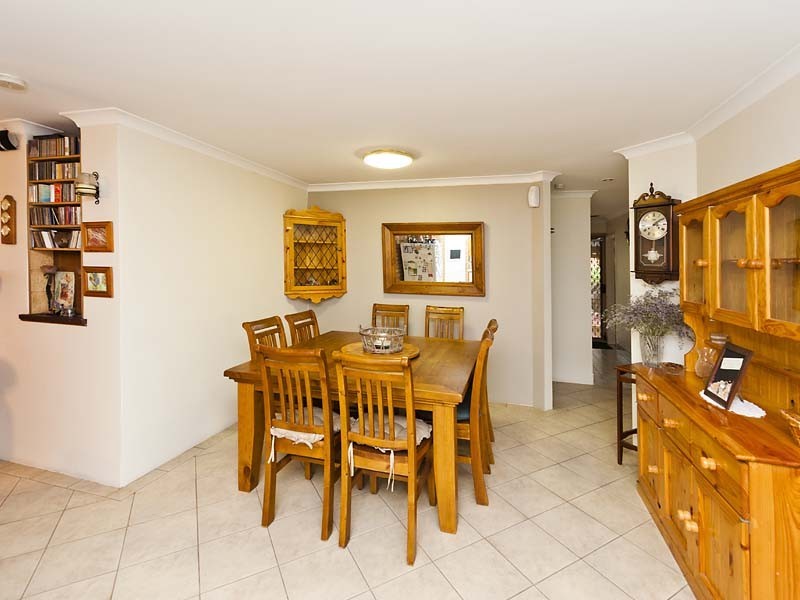 27 Rowe Place, Midland WA 6056