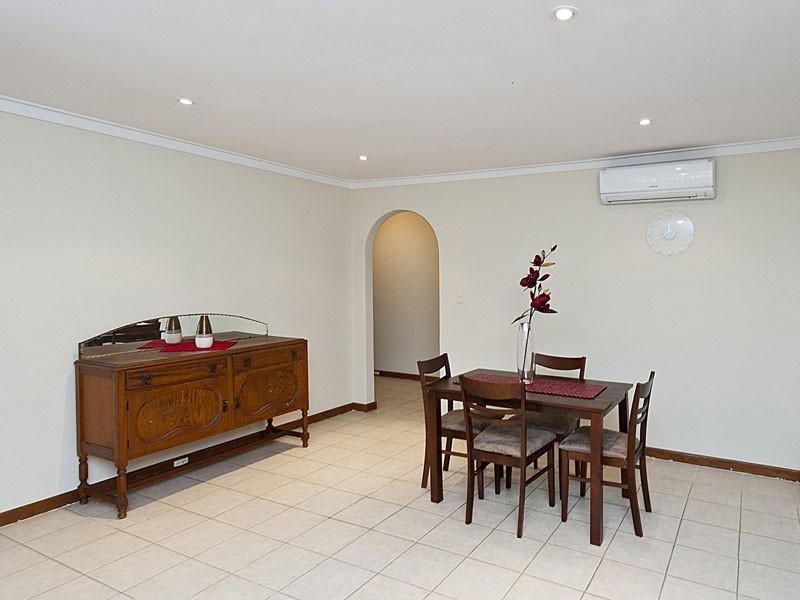 11 Gabo Road, Greenmount WA 6056