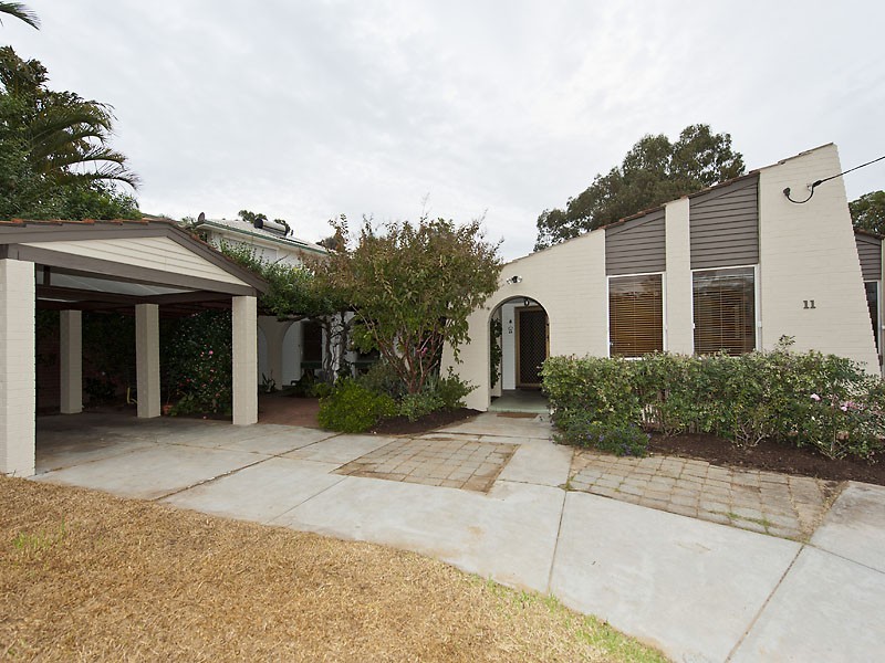 11 Gabo Road, Greenmount WA 6056