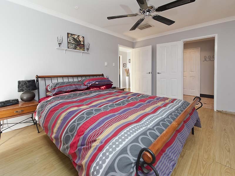 28 Juniper Way, Forrestfield WA 6058