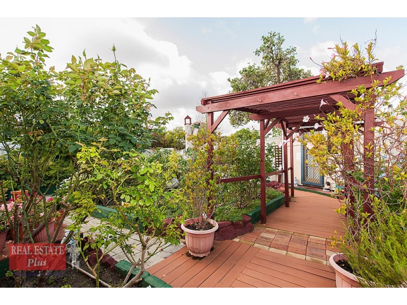 43 Tallerack Way, Forrestfield WA 6058