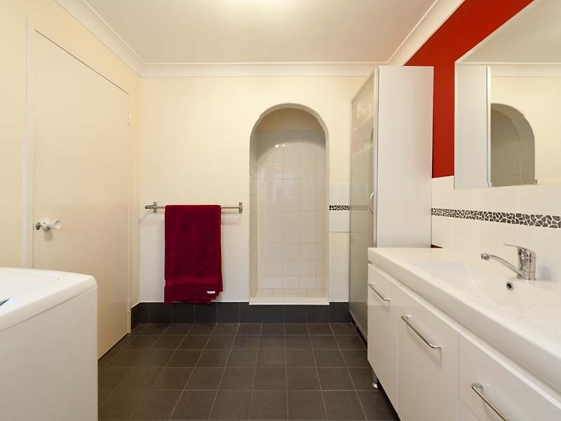 1/130 Crawford Road, Maylands WA 6051