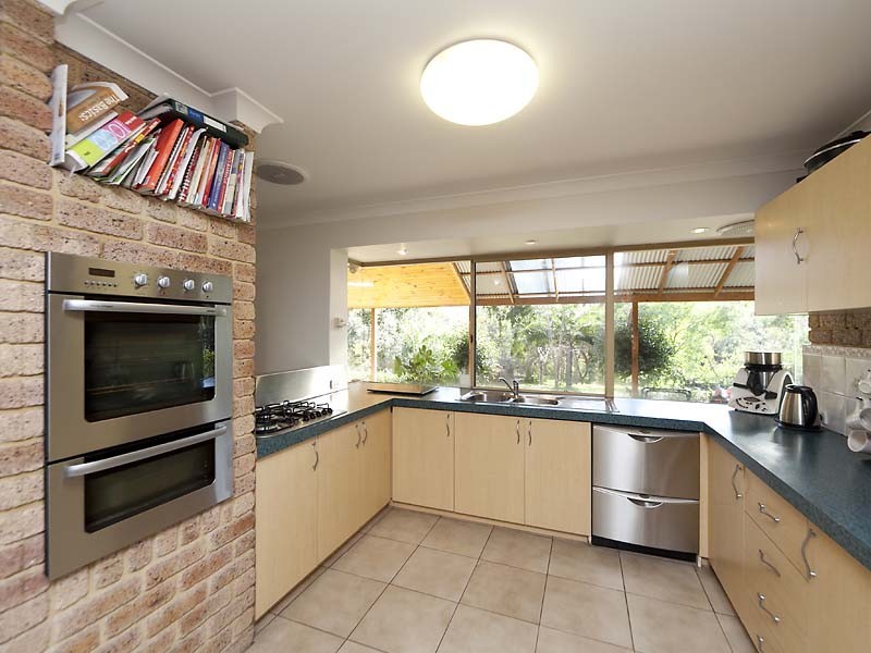 19 The Crescent, Helena Valley WA 6056