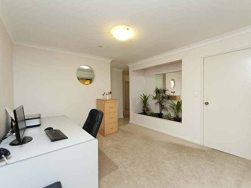 19 The Crescent, Helena Valley WA 6056