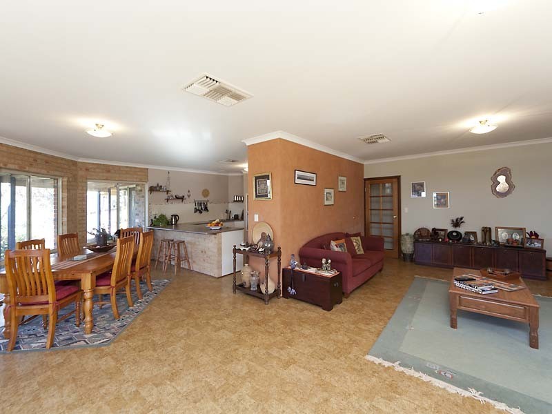 63 Spice Road, Bindoon WA 6502