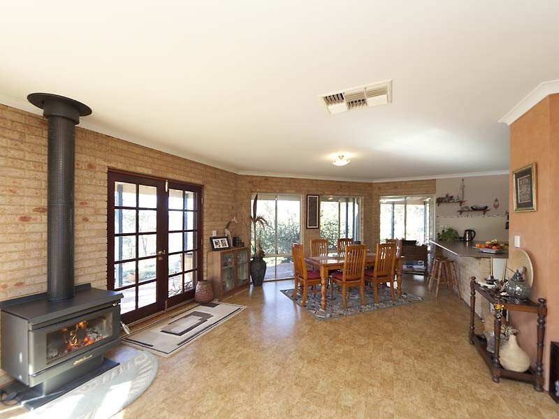 63 Spice Road, Bindoon WA 6502