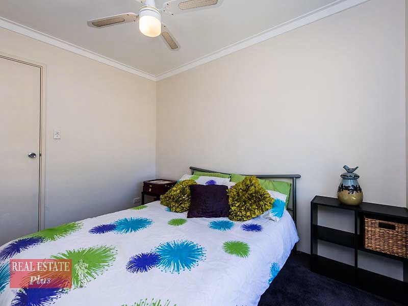 130 Blackadder Road, Swan View WA 6056