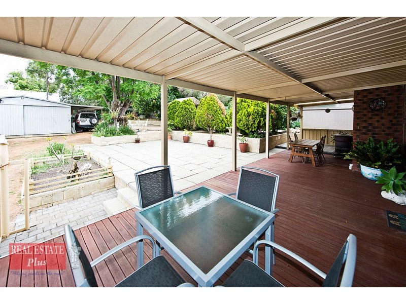 23 Noel Street, Helena Valley WA 6056