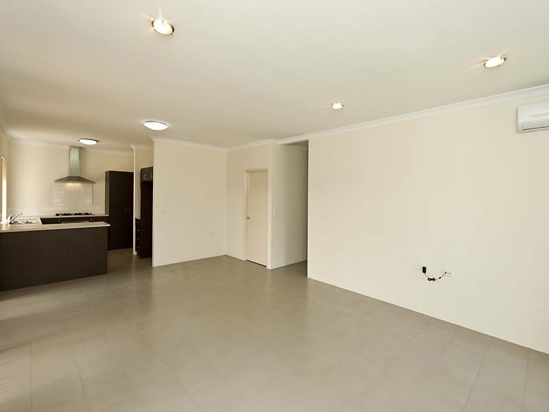 21 Ollave Circuit, Aveley WA 6069