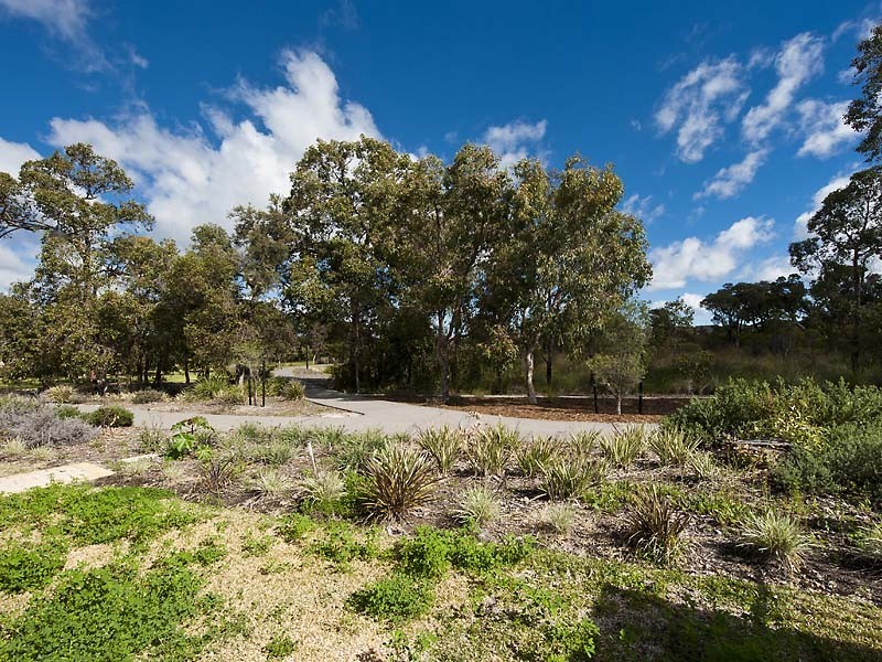 21 Ollave Circuit, Aveley WA 6069