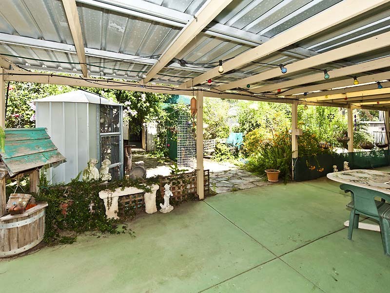 11 Elder Way, Bellevue WA 6056