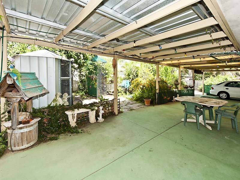 11 Elder Way, Bellevue WA 6056