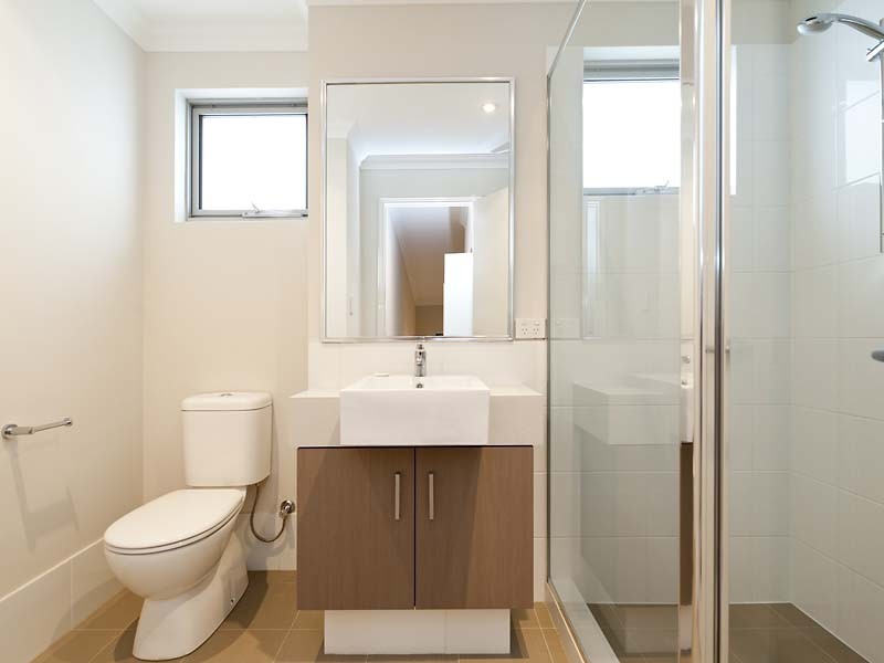 Unit 4, 6 Sampson Close, Midland WA 6056