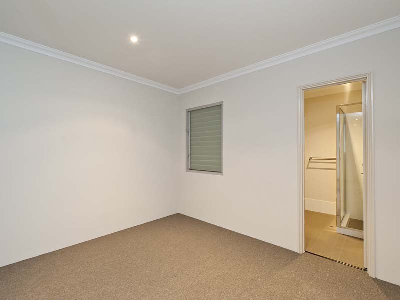 Unit 6, 6 Sampson Close, Midland WA 6056