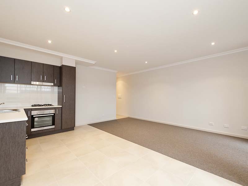 Unit 12, 6 Sampson Close, Midland WA 6056