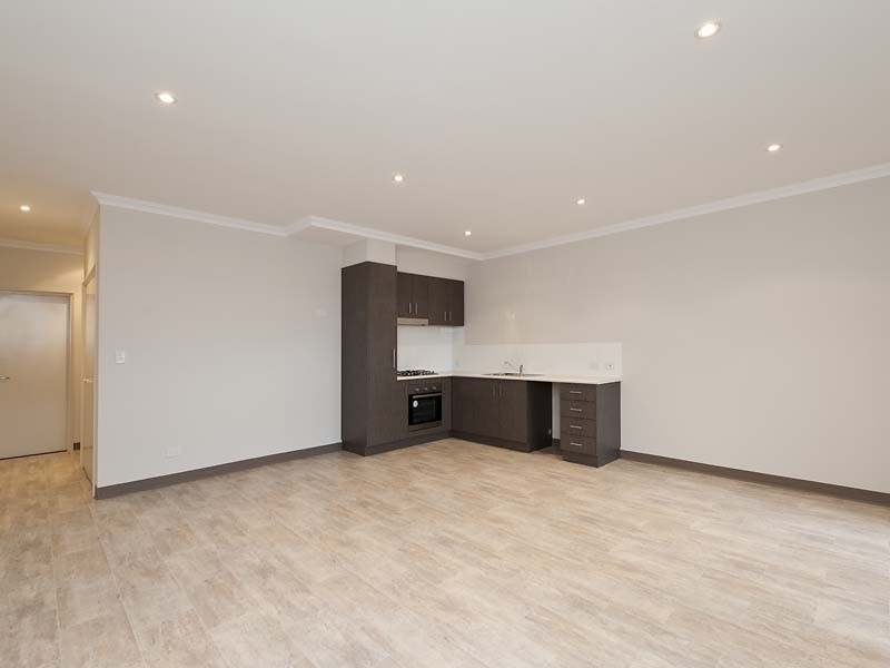 Unit 12, 6 Sampson Close, Midland WA 6056