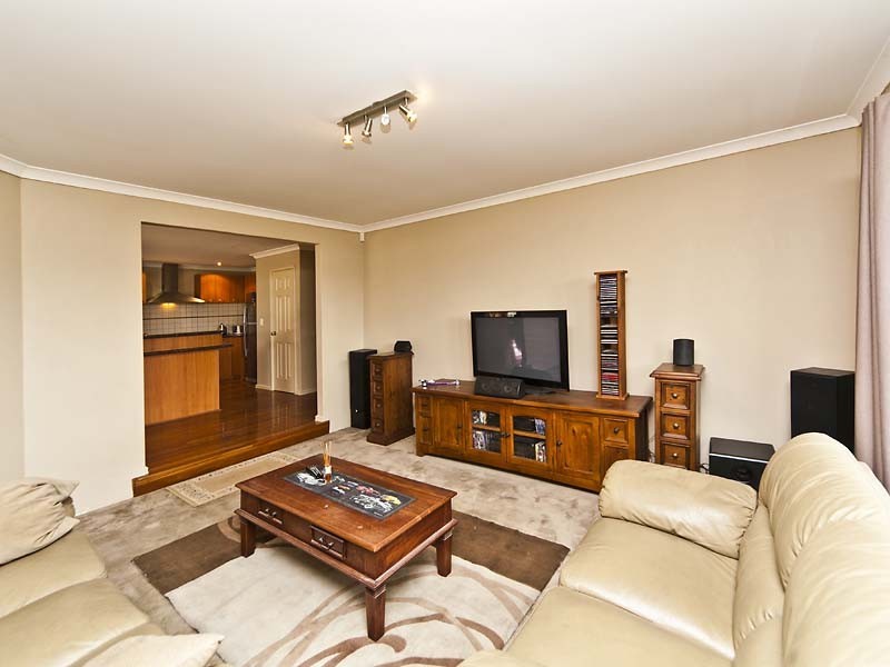 47 Fantail Crescent, Ellenbrook WA 6069