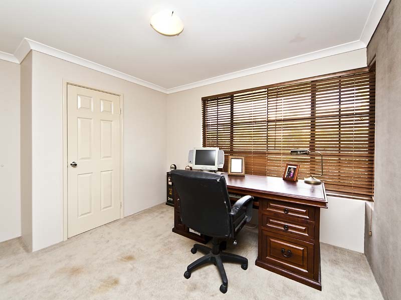 47 Fantail Crescent, Ellenbrook WA 6069