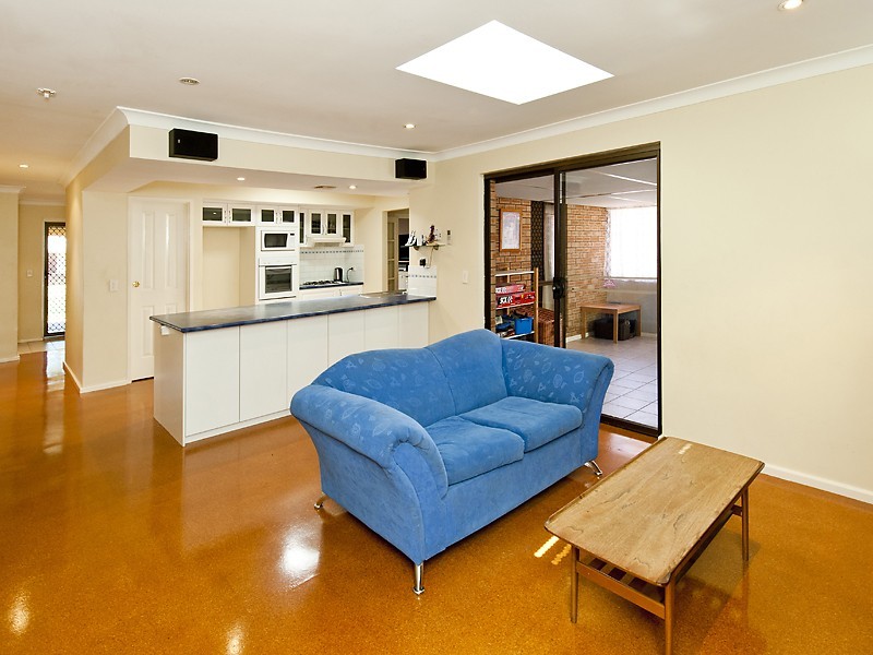 89 Queens Road, South Guildford WA 6055