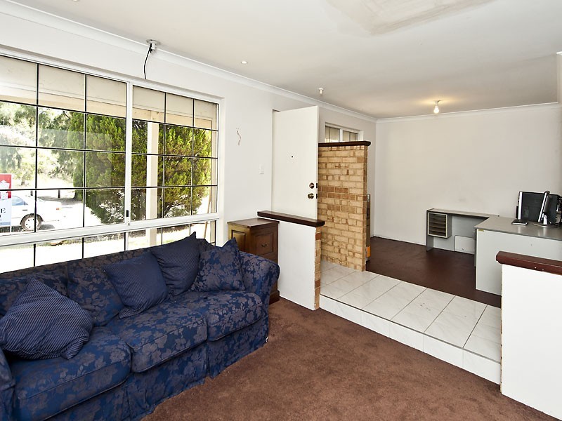 5 Likely Place, Stratton WA 6056