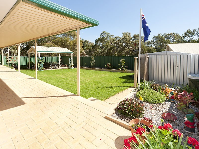 131 Salisbury Road, Swan View WA 6056