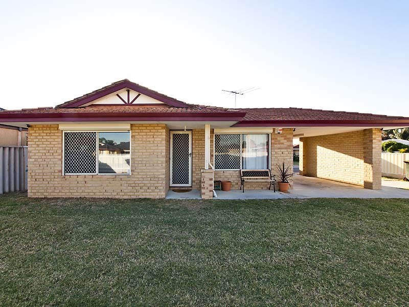 1 Mackie Place, Midvale WA 6056