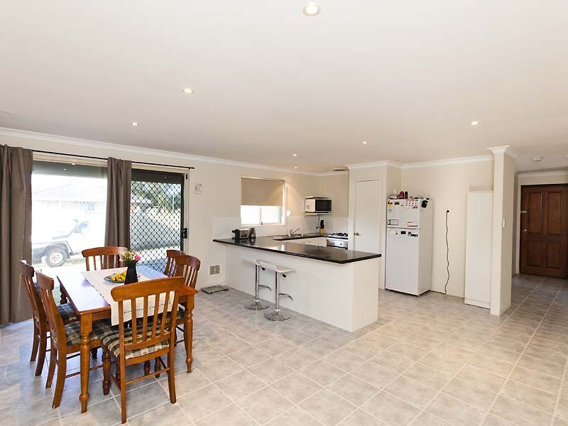 1 Mackie Place, Midvale WA 6056