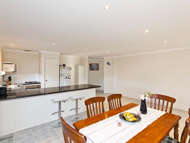 1 Mackie Place, Midvale WA 6056