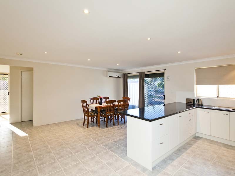 1 Mackie Place, Midvale WA 6056