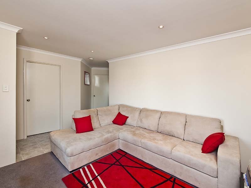 1 Mackie Place, Midvale WA 6056
