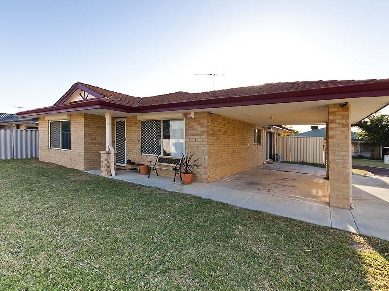 1 Mackie Place, Midvale WA 6056