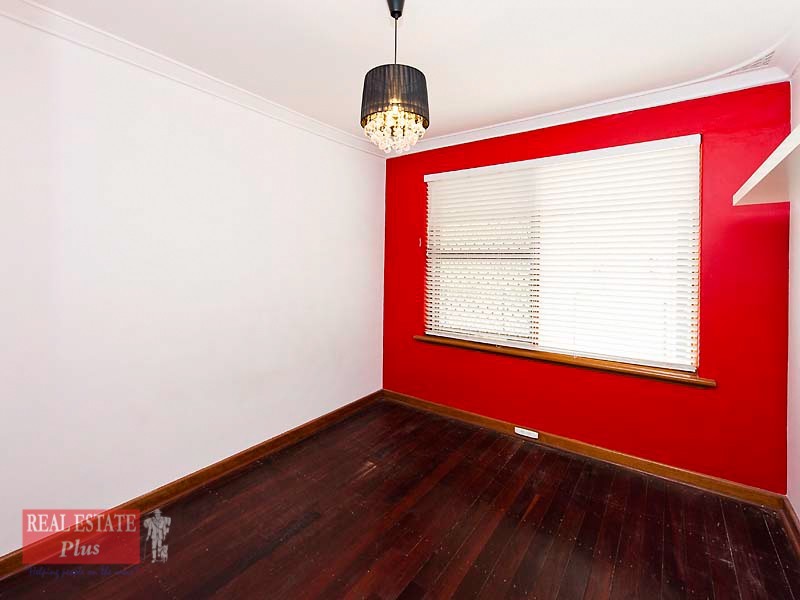 2 Hamilton Terrace, Greenmount WA 6056