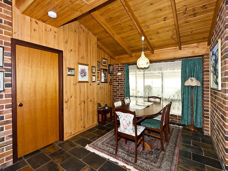 37 Gallipoli Drive, Greenmount WA 6056