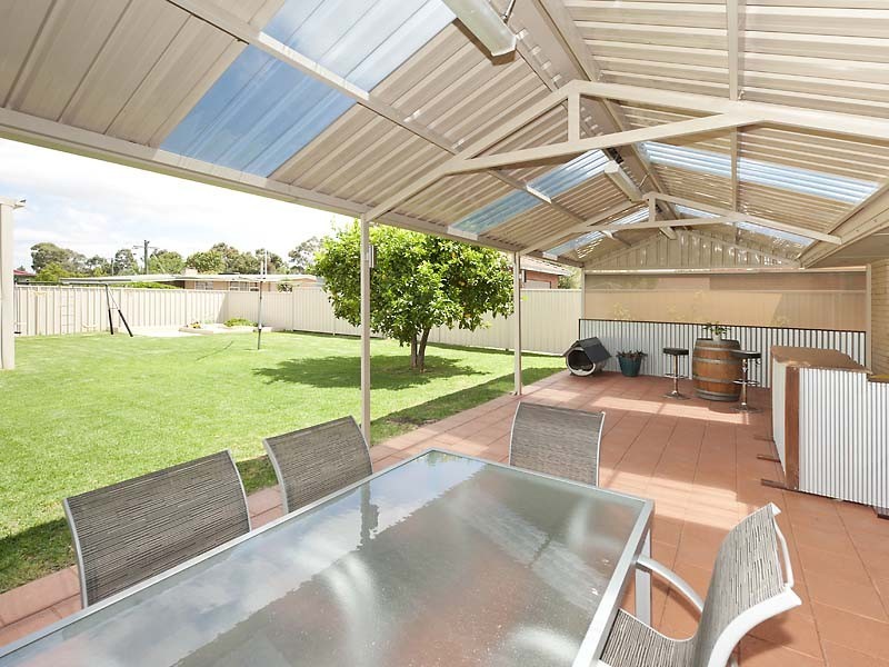 62 Bishop Road, Middle Swan WA 6056