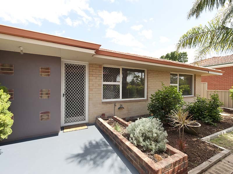 62 Bishop Road, Middle Swan WA 6056