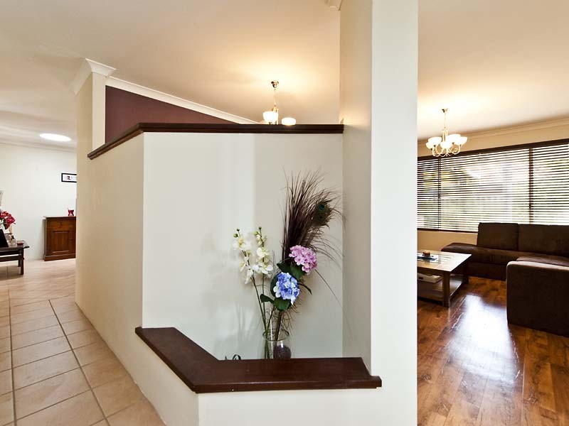 12 Camphora Mews, Helena Valley WA 6056