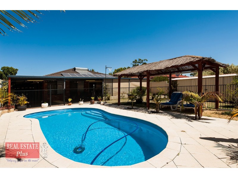 33 Cedar Way, Forrestfield WA 6058