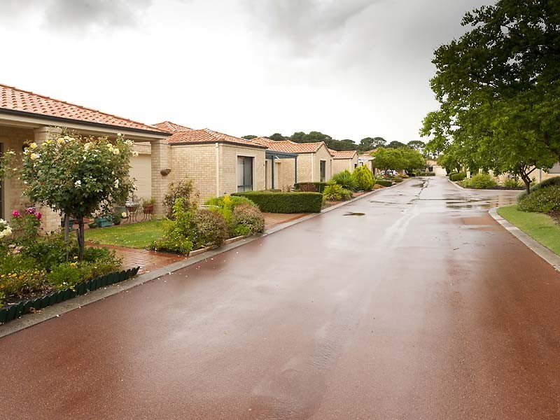 74/21 Ponte Vecchio Boulevard, Ellenbrook WA 6069