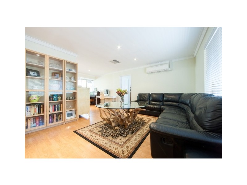 25 Campbell Way, Parkerville WA 6081