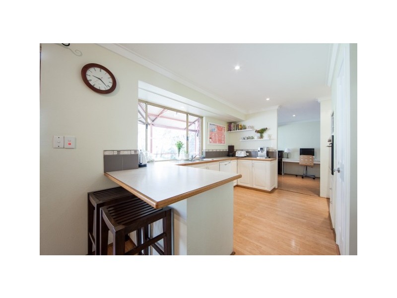 25 Campbell Way, Parkerville WA 6081