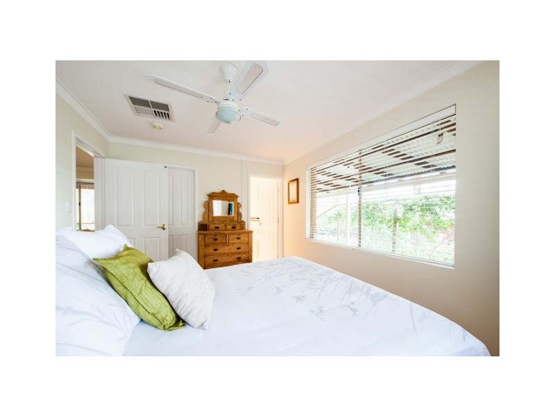 25 Campbell Way, Parkerville WA 6081