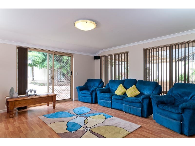 10 Egan Road, Mount Helena WA 6082