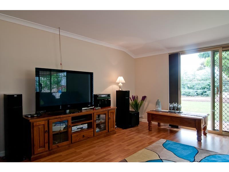 10 Egan Road, Mount Helena WA 6082