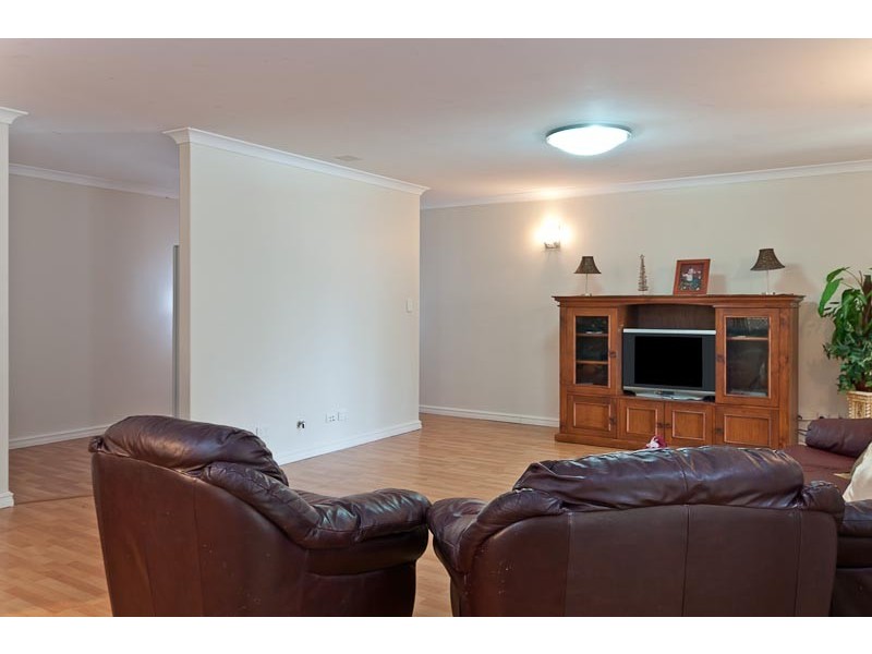 10 Egan Road, Mount Helena WA 6082