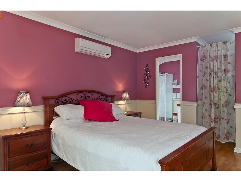 10 Egan Road, Mount Helena WA 6082