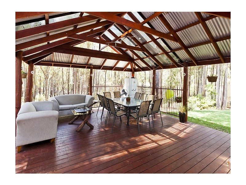 12 Buckland Grove, Mount Helena WA 6082